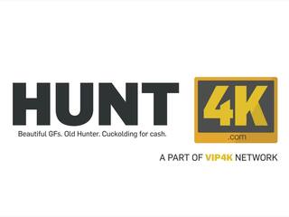 HUNT4K. A Wolf in Sheep’s Clothing - Anna De Ville
