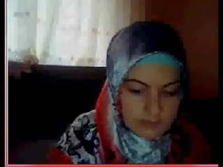 Turkish attractive Turbanli Showing Her Boobs: Free sex ab